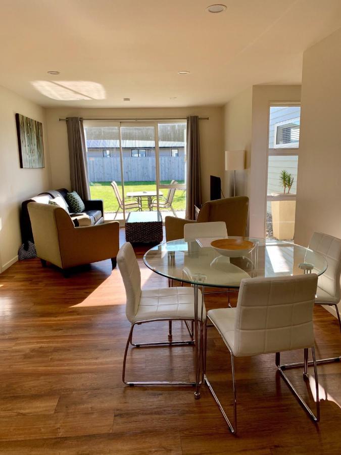 Amberley Serviced Apartments Esterno foto